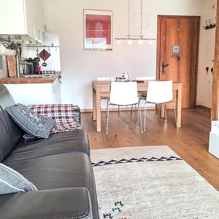 Apollo 2 By Interhome